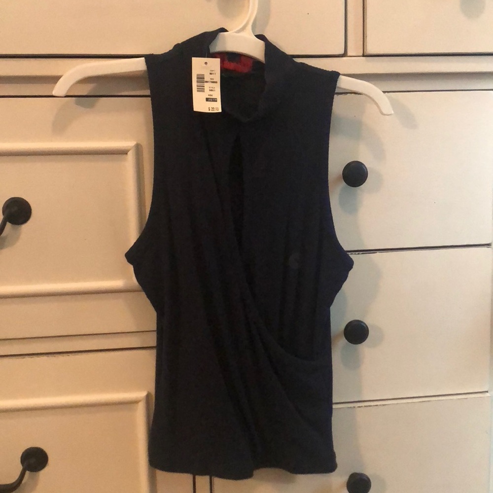 Aeropostale cross front shirt- Navy